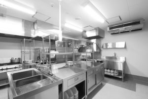 クックチル食材製造に特化した最新設備のセントラルキッチン（CK）