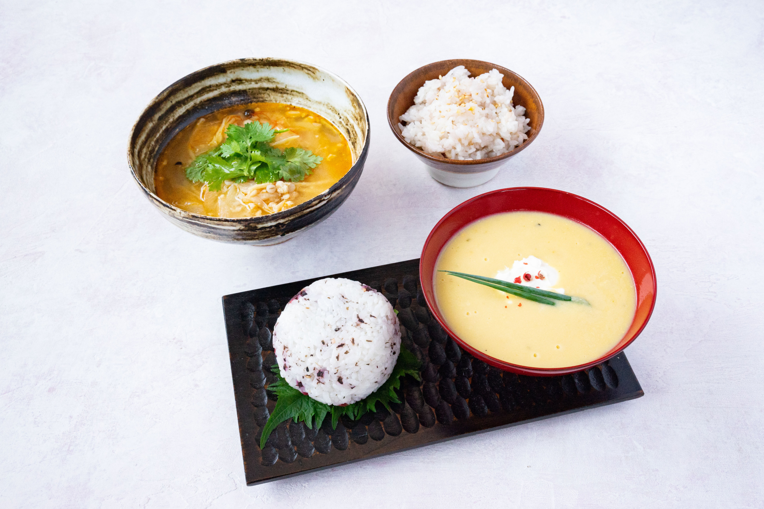 栄養バランスの整った食事に瀬戸内の食材を使ったスープはいかがですか。