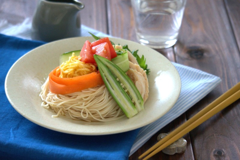 夏の行事食といえば七夕ごはん。彩り素麺で。