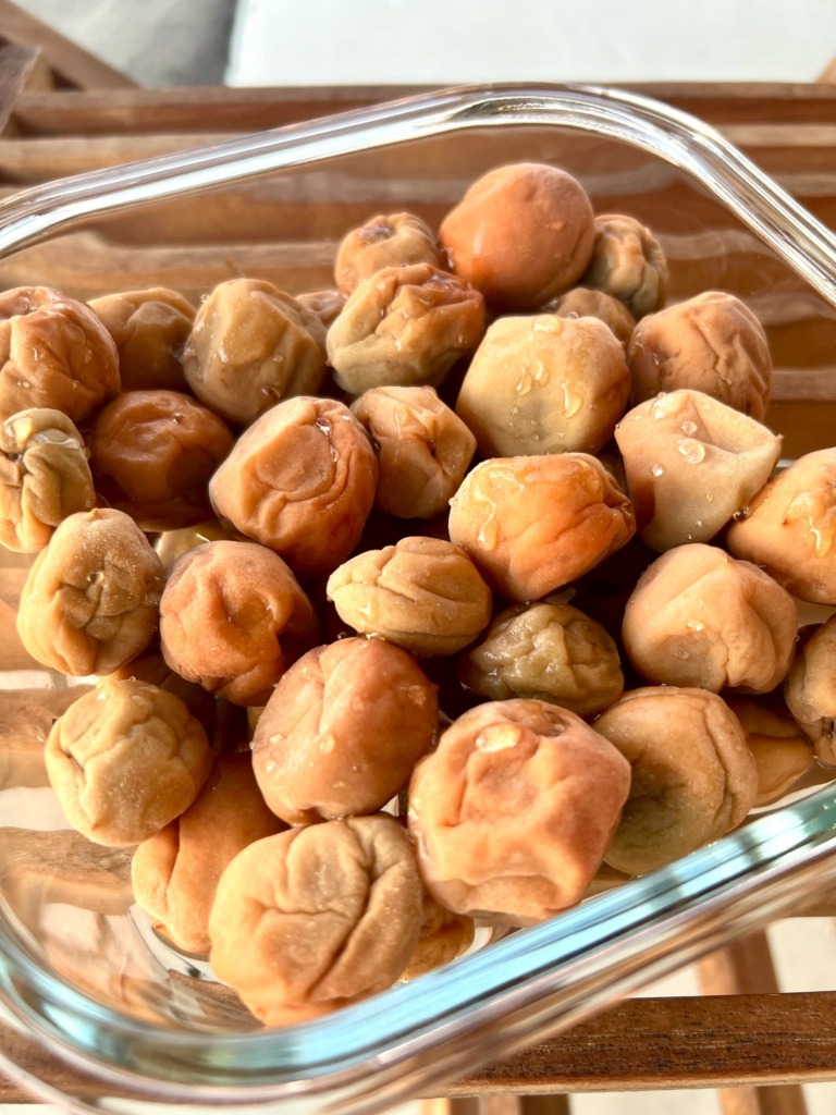 倉敷市児島産の白梅干し